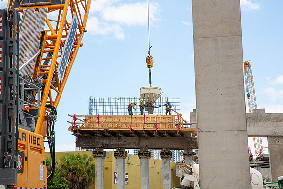 20221003_Connecting_Miami_75A4574