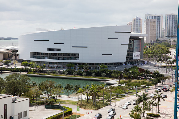 20160420_American_Airlines_Arena_75A0125