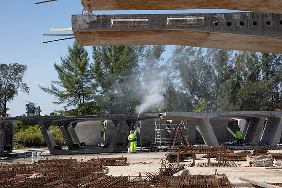 20201027_Connecting_Miami__75A6417