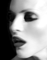 _33P5492