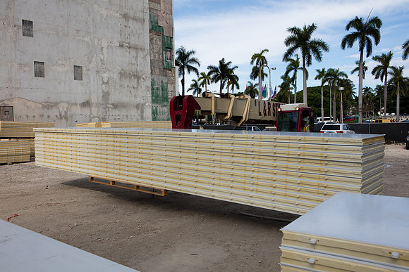 20160928_300_Biscayne_Vice_Moriarty_S5A3681