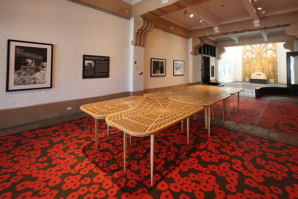 20150225_Wolfsonian_Museum_nick_Table_9C7C0156