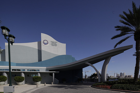 20151109Aventura_Arts_and_Cultural_Center_MG_4754