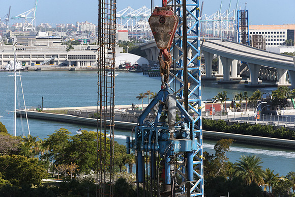 20150305_1000_museum_Zaha_Hadid_CG3P0039