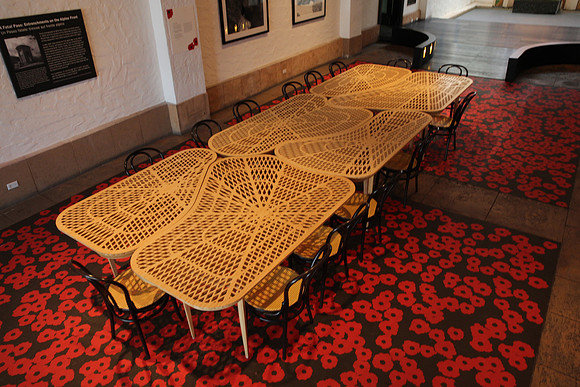 20150225_Wolfsonian_Museum_nick_Table_9C7C0202