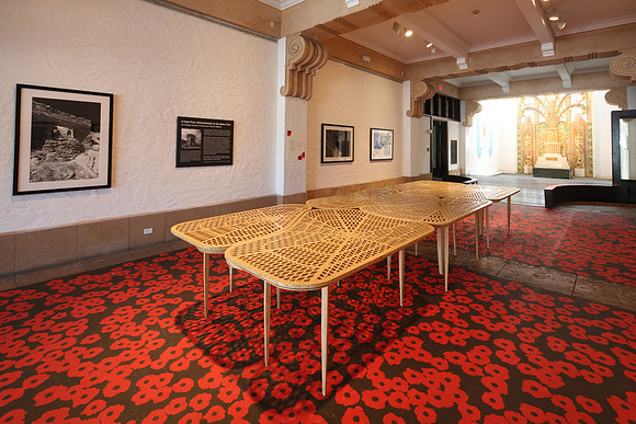 20150225_Wolfsonian_Museum_nick_Table_9C7C0157