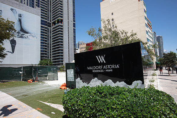 20220419_Waldorf_Astoria_Moriarty__75A0786