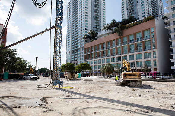 20160525_300_Biscayne_Vice_Moriarty_S5A8685