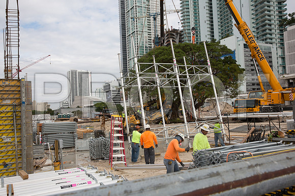 20161209_Paramont_World_Center_9C7C0124