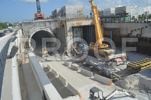 PortMiami_Tunnel_Watson_Island_EASTBOUND_2013-07-22_171500