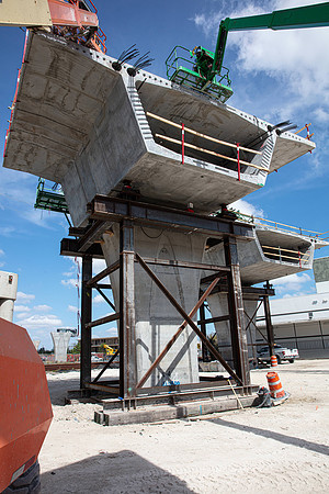 20210408_Connecting_Miami_75A0013