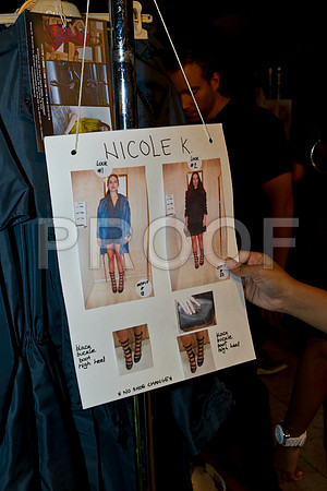 7016_DG_CLOE_FASHION_FISHER_11282011_AL1B2853