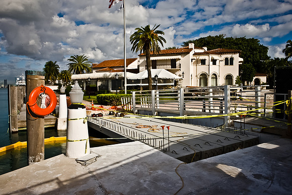 20120611_0040_DG_sk_Island_Beach_Club_Contration_FL_USA_2009_DG_5L8Y1706-2