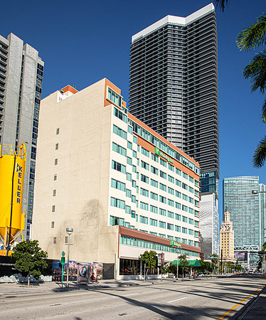 20221027_400_Biscayne_Jmaf__73A0452