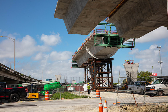 20201026_Connecting_Miami__75A6188