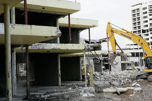 St_Regis_Demolition_20071025_Bal_Harbor_FL-0072-2