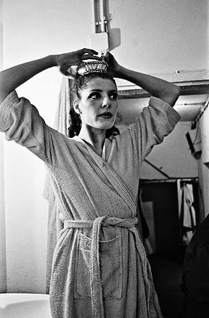 2514_FM_BW_35MM_CW_FOLES_1989_002