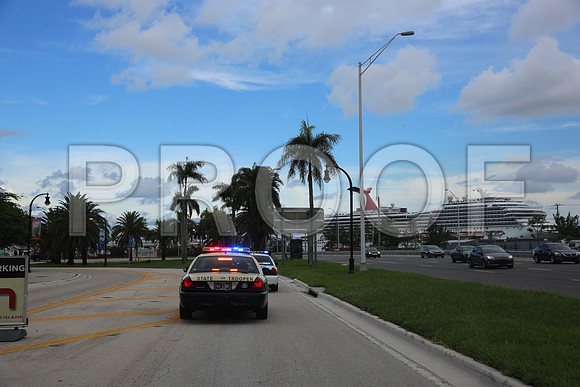 20140802_Miami_Tunnel_9C7C8822
