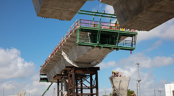 20201026_Connecting_Miami__75A6199