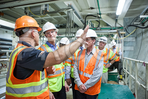 20120614-DG_Govenor_Rick_Scott_Visite_MT_Miami_FL_IMG-6490