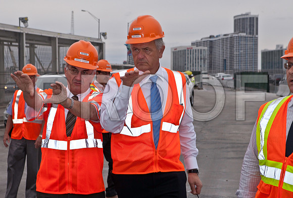 7031_DG_Mimai_Tunnel_01112012_Miami_FL_IMG_2741
