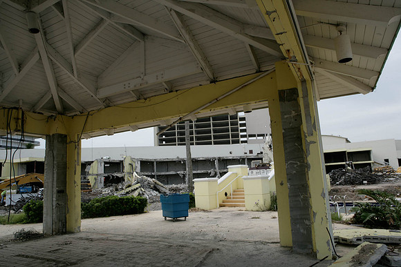 St_Regis_Demolition_20071025_Bal_Harbor_FL-0149-2