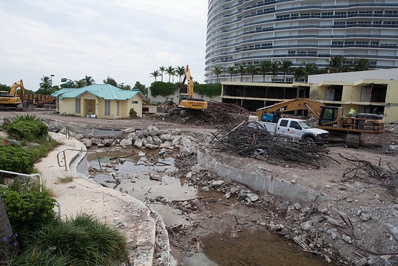 St_Regis_Demolition_20071025_Bal_Harbor_FL-0166