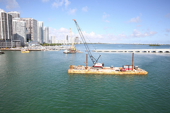 20151216_Meric_park_Shoping_20151216_Venetian_Causeway_Bridge_Project_IMG_5013