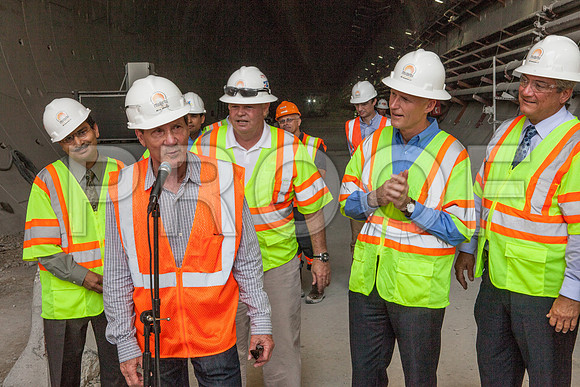 20120614-DG_Govenor_Rick_Scott_Visite_MT_Miami_FL_IMG-7007