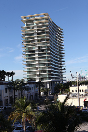 20150119_Related_Apogee_South_Beach_IMG_3965