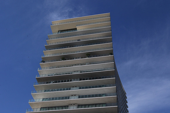 20150119_Related_Apogee_South_Beach_IMG_4077