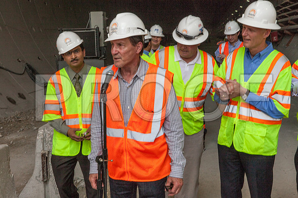 20120614-DG_Govenor_Rick_Scott_Visite_MT_Miami_FL_IMG-7004