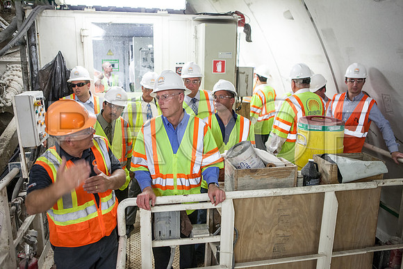 20120614-DG_Govenor_Rick_Scott_Visite_MT_Miami_FL_IMG-6704