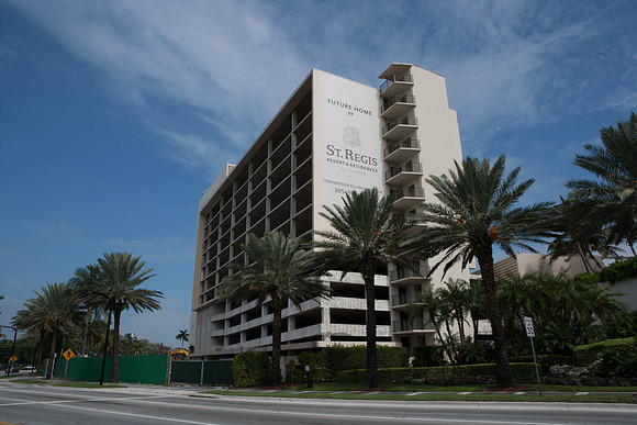 St_Regis_Demolition_20071025_Bal_Harbor_FL-0005
