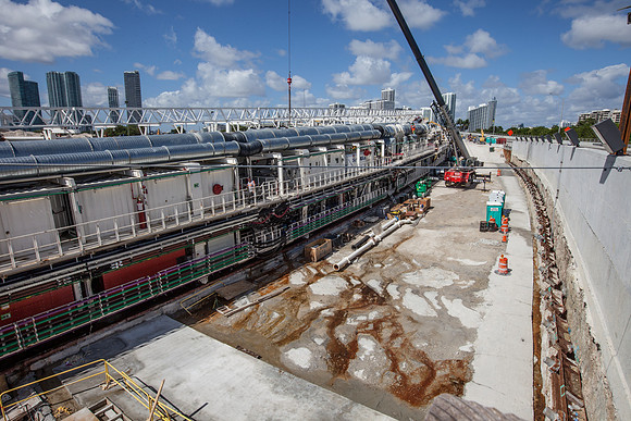 6070_DG_Miami_Tunel_11032011_IMG_8051