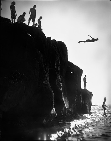 Susended_Diving_Cliffs_MGPfrt