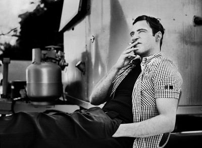 Phoenix_Joaquin_Smoking_L