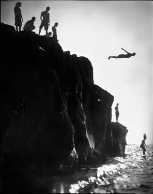 Susended_Diving_Cliffs_MGPfrt