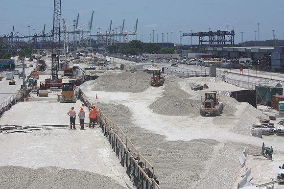 BCWF-POMT_Bouygues-Dodge_Bridge_2012-06-11_123000