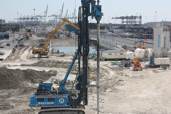 BCWF-POMT_Bouygues-Dodge_Bridge_2012-02-19_120000