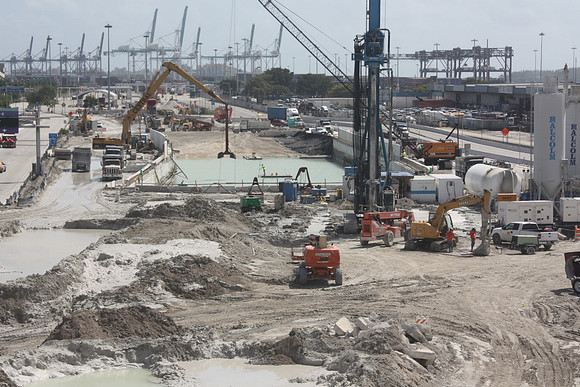 BCWF-POMT_Bouygues-Dodge_Bridge_2012-02-27_120000