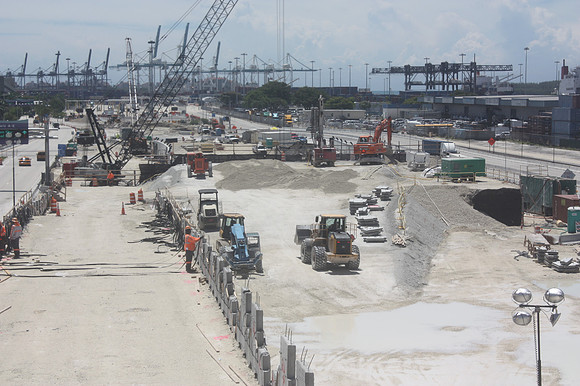 BCWF-POMT_Bouygues-Dodge_Bridge_2012-05-25_120000