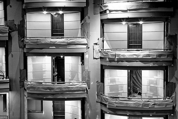 20060712-84692_ZV4N_2089_Performing_Art_Center_FL_USA