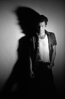 Tom Waits Shadow studio NEW YORK CITY, 1983
