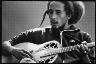 B.Marley-Guitar Backstage