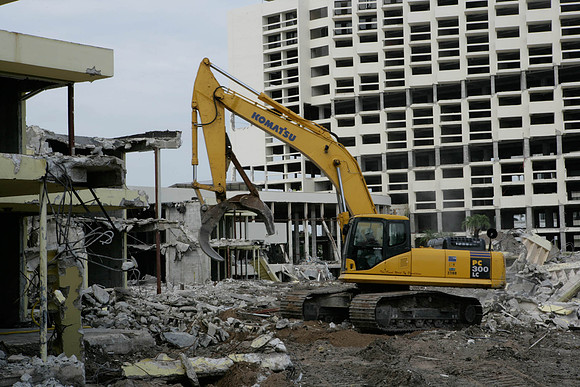 St_Regis_Demolition_20071025_Bal_Harbor_FL-0071-2