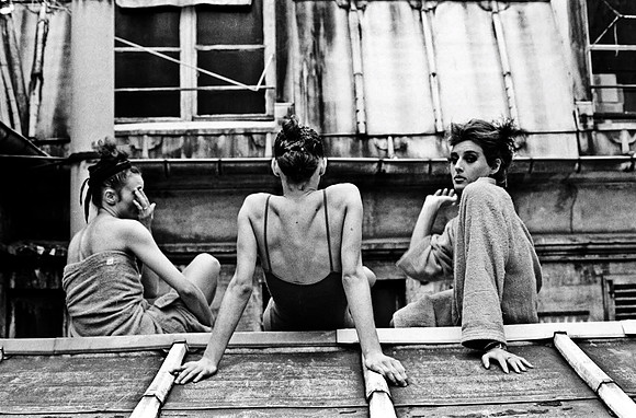 2516_FM_BW_35MM_CW_FOLES_1988_017