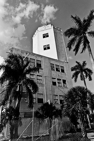 08124_BW_PERFORMING_ARTS_CENTER_01_09