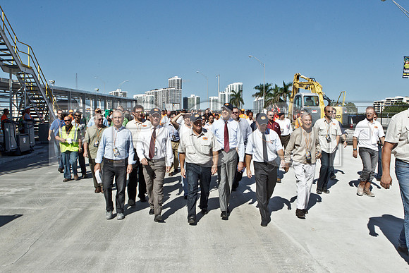 6071_DG_Miami_Tunnel_FL_11042011_AL1B0573