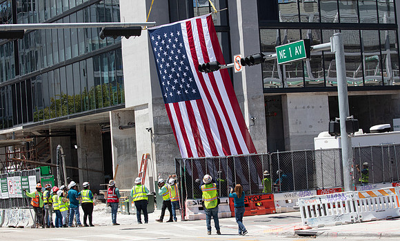 20260508_E-11 100�_Moriarty_20260508_E11_Flag_up_Moriarty_075A7101